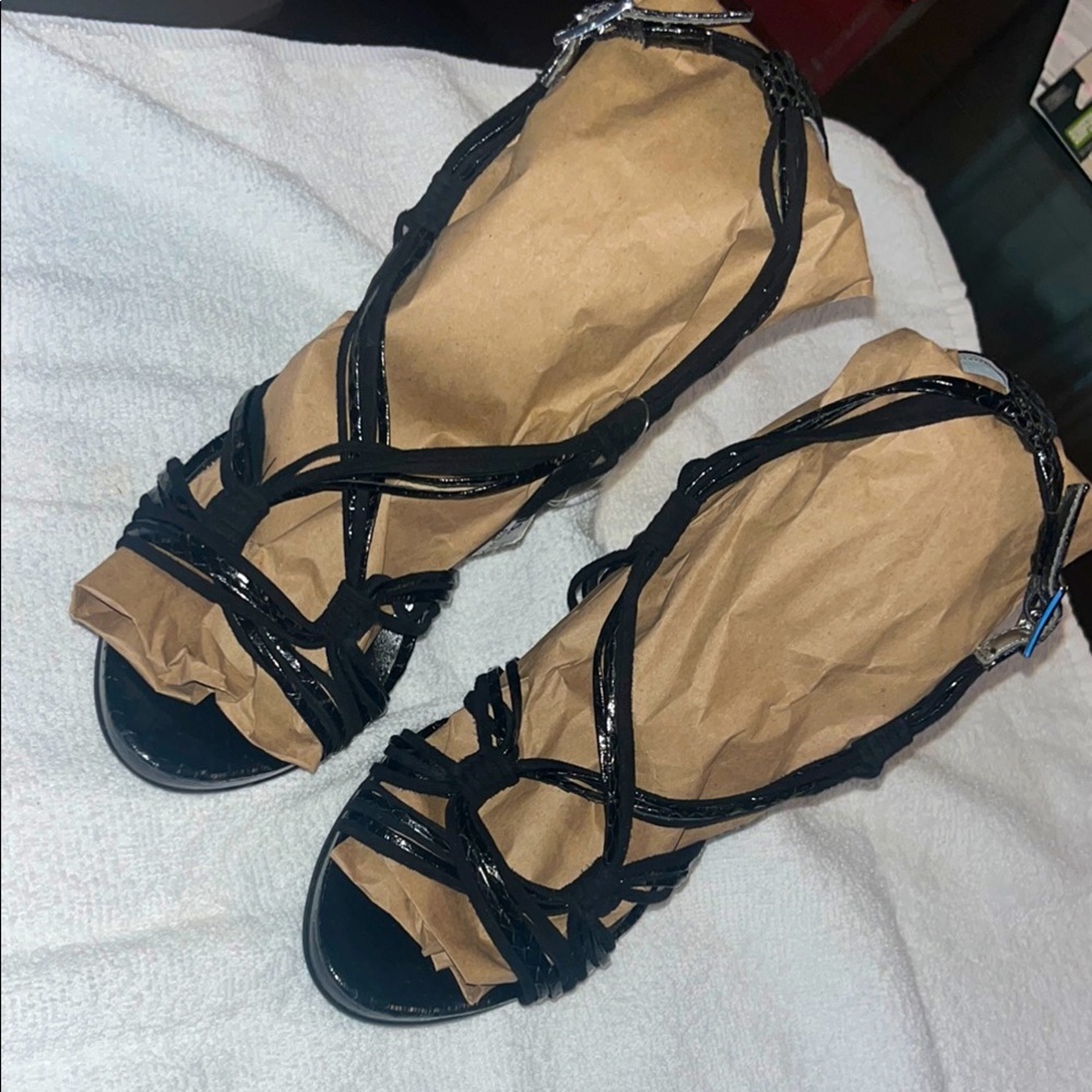 Elegant Black Strappy Women's heels